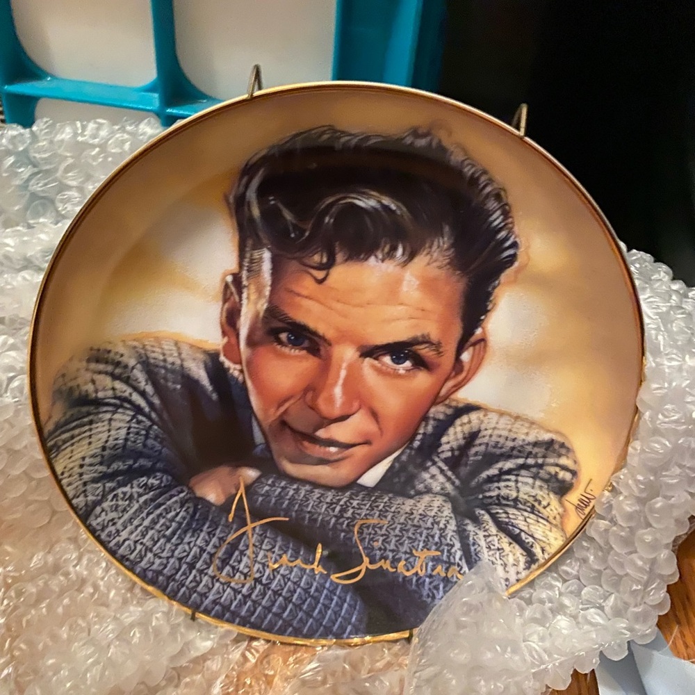 Franklin Mint Frank Sinatra “Bobby Soxer Days” collectors plate